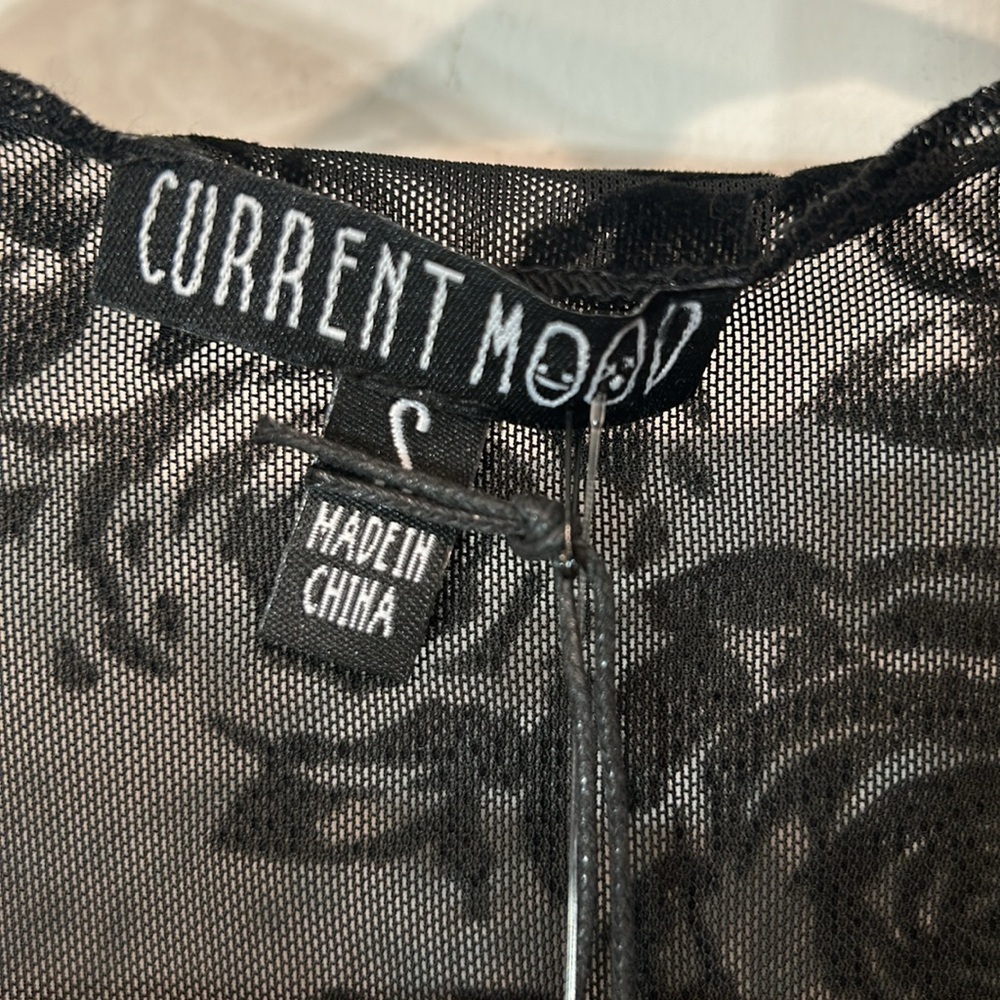 Brand new current mood mesh tender love black short sleeve crop top velvet rose - Picture 3 of 6